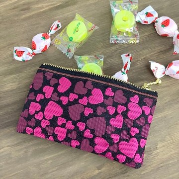 【黑莓愛心圖案】榻榻米邊飾 扁平迷你小包 零錢包 卡片夾 黑色 粉紅 甜美可愛