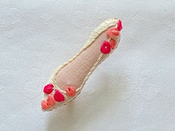shoe shoe shoe 刺繡胸針 No.95