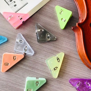 【老羊樂器店】開發票 ins透明三角彩色文具邊角夾子 壓克力文件夾 三角夾邊角夾 樂譜夾 文具 文件夾 資料夾 書夾