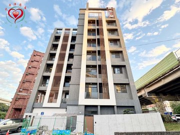 鶯歌巨東藏全新挑高二房+車位｜新北市鶯歌區國光街