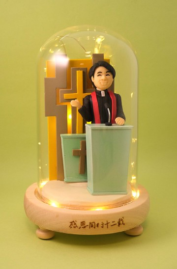 榮休記念小禮品,可客製名字.提供相片客製人物造型(各行各業型造)