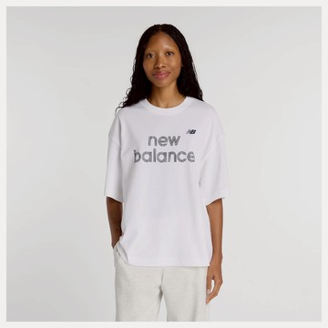 【NEW BALANCE】 NB LOGO 女 寬鬆 短袖 T恤 休閒 白 WT61L713WT