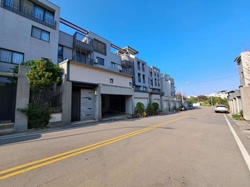 新光田臨路8米寬電梯美墅｜台中市龍井區南社二街