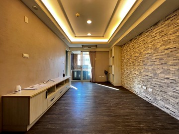 勤美商圈★次頂室內14.79坪正一房廳698萬｜台中市西區民權路