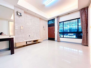 新楠家樂福旁★美麗別莊★傳統格局美車墅｜高雄市楠梓區清豐二路