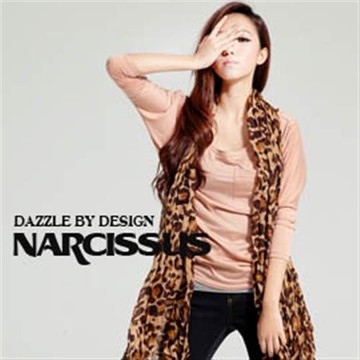 天絲棉TENCEL 七分飛鼠袖寬領口袋T-shirt