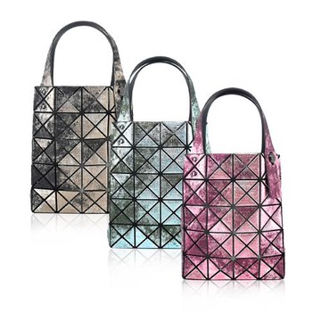 ISSEY MIYAKE 三宅一生 BAOABOPLATINUM NEBULA 5X4星雲手提包(多色選)