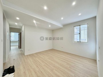 ⭐下樓有公園，走路就到SKM!草衙商圈低總價三房⭐｜高雄市前鎮區南衙路