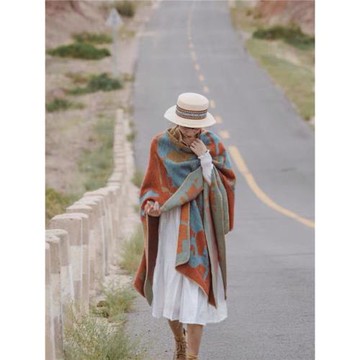 民族風保暖披肩文藝披風新疆大西北沙漠旅游斗篷拍照加厚秋冬圍巾