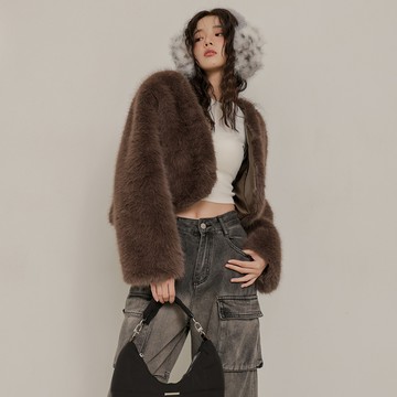 素色仿皮草短外套-咖【KT281021】