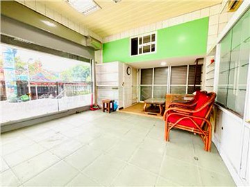 ❤捷運內湖站邊間三角窗店面★占讚★★★★★｜台北市內湖區內湖路三段