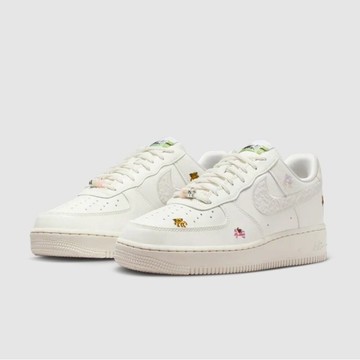 NIKE WMNS AIR FORCE 1 ’07 女休閒鞋 CNY  白-IQ1143100