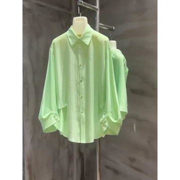 夏季2025新款綠色多巴胺穿搭襯衫寬松防曬衣百搭超好看長袖上衣女