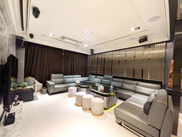 前金捷運旁_商五地_五米寬_絕版稀有透店｜高雄市前金區六合二路