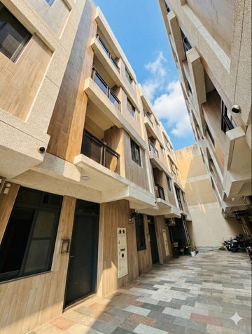 吉安全新完工三套房華廈價格買透天｜花蓮縣吉安鄉中正路二段