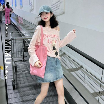 【MIMU】粉色印花長袖T恤女 夏季薄款上衣 設計感  寬鬆休閒上衣 T恤 長袖 女裝 休閒上衣 罩衫女 女生衣服 上衣