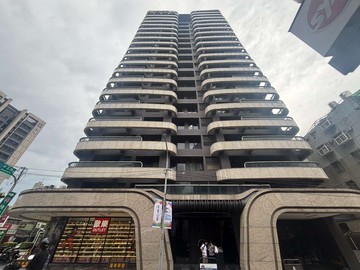 雲林小吳翔譽天心景觀邊間三房+車位－近輔大捷運站｜新北市新莊區中正路