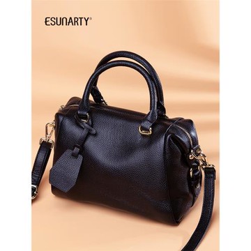 手提包女包2025新款潮時尚真皮波士頓枕頭包女士大容量單肩斜挎包