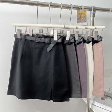 小開岔質感UP UP短裙