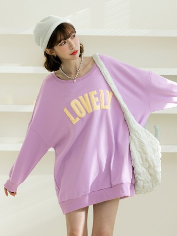 撞色絨毛字母OVERSIZE寬版上衣