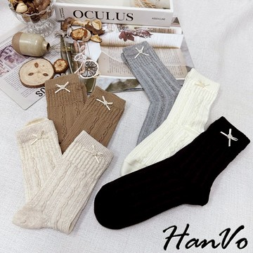 【HanVo】秋冬麻花珍珠蝶結純色中筒襪 氣質舒適吸濕排汗透氣 百搭時尚中筒襪 女生配件 A12-6295