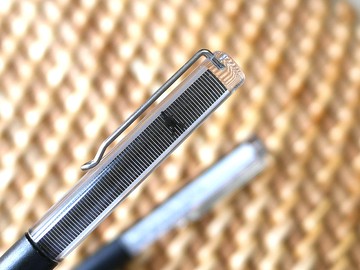 A Man in a Pen, Walking / Animation Floating Pen