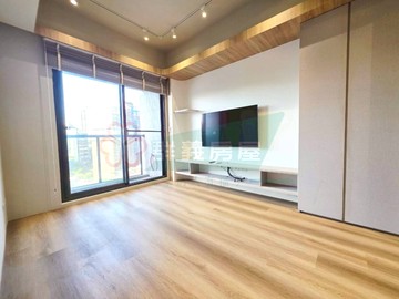 黑白配阿瑋⭐專簽時光流域⭐高樓美三房平車｜台中市中區三民路二段