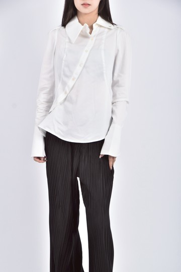 (S) victoria bay白色襯衫上衣