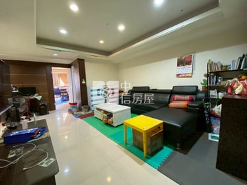 鄉林凱撒高樓層四改三房平面車位美屋｜台中市南區忠明南路