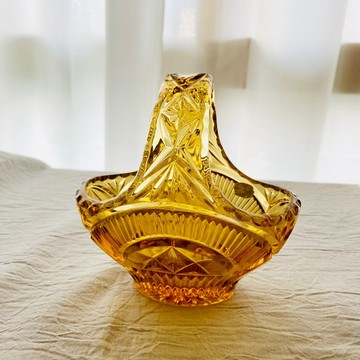 Vintage Bohemian Glass⋆༶⠜復古波希米亞玻璃 琥珀色籃型器皿