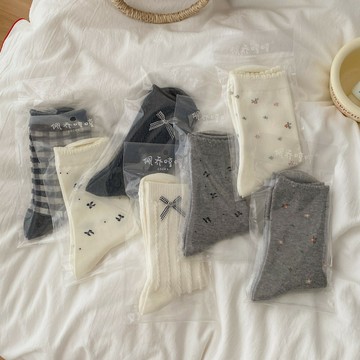 秋冬立體蝴蝶結無骨中筒襪甜美襪子女少女花邊襪灰色麻花堆堆襪鑫弘-素時衣櫥