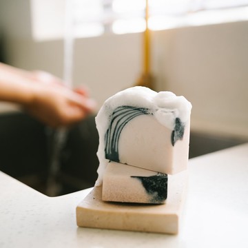 【24小時出貨】英國 dook 頂級手工鹽皂 - 草本海洋 (清新自然)