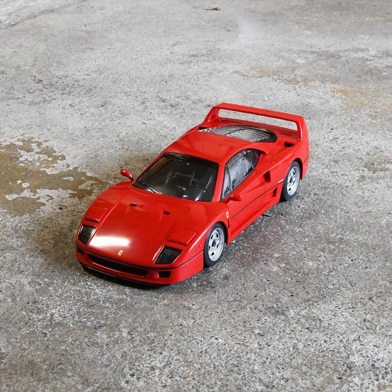 フェラーリ F40 1/14 RC フェラーリ正規ライセンス品 ラジコン Ferrari 