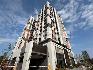 沙鹿藍線新站次次頂樓3房平車｜台中市沙鹿區永寧路