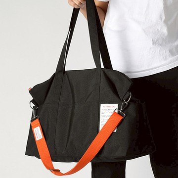 韓系防潑水大容量旅行收納包 (3色) 黑色