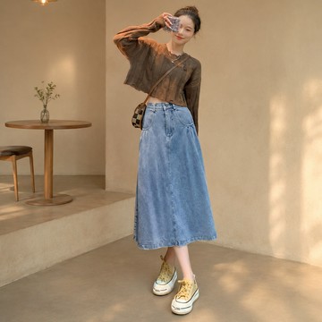 美木子｜牛仔裙｜預購｜高腰淺色A字牛仔傘裙 女小抓皺後鬆緊顯瘦半身長裙 水洗復古百搭【B40215】