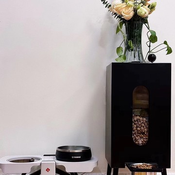 現貨！免運 貓糧桶 狗糧桶 密封桶 喂食器 寵物密封防潮儲糧投食器貓糧狗糧貓咪儲糧桶喂食密封桶貓糧桶收納 八折下殺 可開發票 特價出