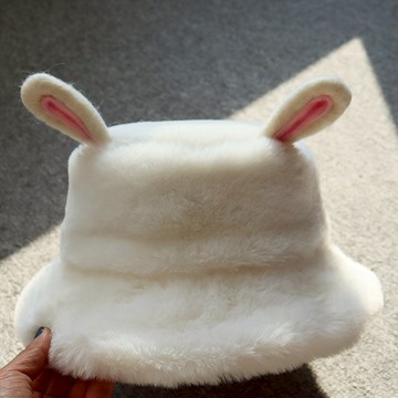 秋冬保暖可愛毛絨兔耳朵漁夫帽加厚小惡魔盆帽平檐保暖帽子女1入