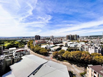 南屯楓樹「遊川楓」低於行情！美吱吱2房+平車｜台中市南屯區楓樹巷