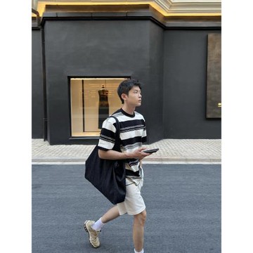 馬克斯星球 夏季新款美式休閑粗條紋短袖T恤男小眾設計感寬松上衣