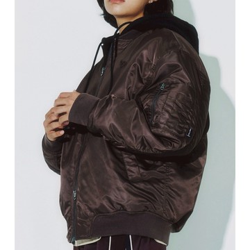 SUL 韓國代購🇰🇷現貨 WHATITISNT 小天使外套 飛行外套 JUMPER 黑