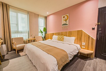 艾玹爾飯店集團 - 『媽咪愛特談』2025五館聯合通用 - 兩大一幼平日專案-優惠活動使用無效期