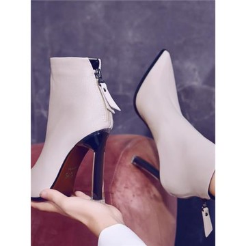 網紅歐美秋冬加絨細跟尖頭小短靴