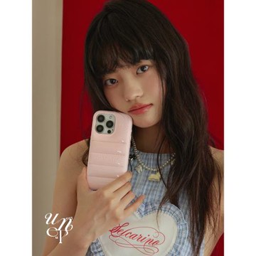 UNEUPEU蝴蝶結銀色粉色簡約肥皂殼適用于蘋果14手機保護殼iphone15pro