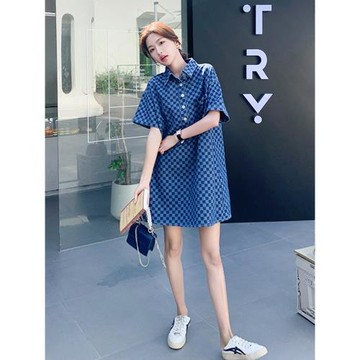 棋盤格牛仔連衣裙女夏季2025新款小個子休閑女裝顯瘦直筒工裝裙子