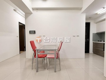 水湳輕屋齡三房平車採光戶｜台中市北屯區后庄路