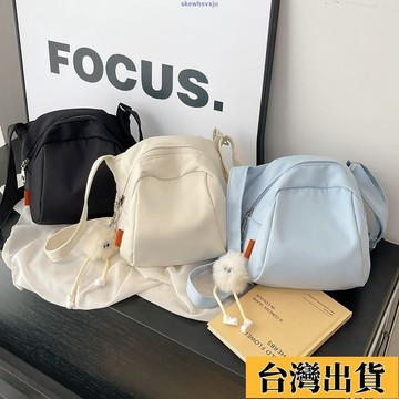 💞低價免運💞高顏值小衆設計胸包女2025新款潮流貝殼包輕便百搭大容量斜挎包包