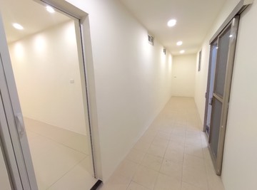 門面寬可停車全新裝潢兩房一樓｜新北市淡水區新民街