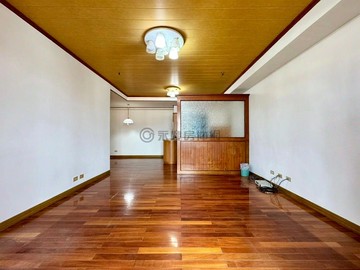 東區高樓景✨室內34坪大坪數・木質調四房平車｜台南市東區崇明路