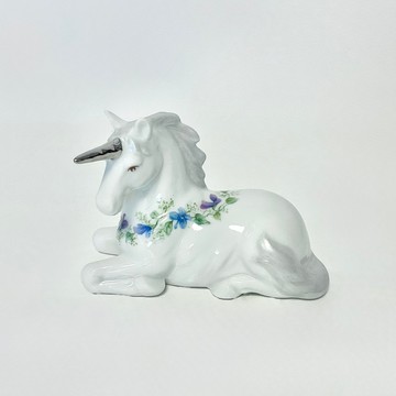 紫羅蘭花環獨角獸擺飾